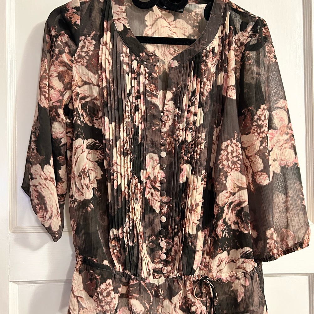 a.n.a. Floral Sheer Women's Top